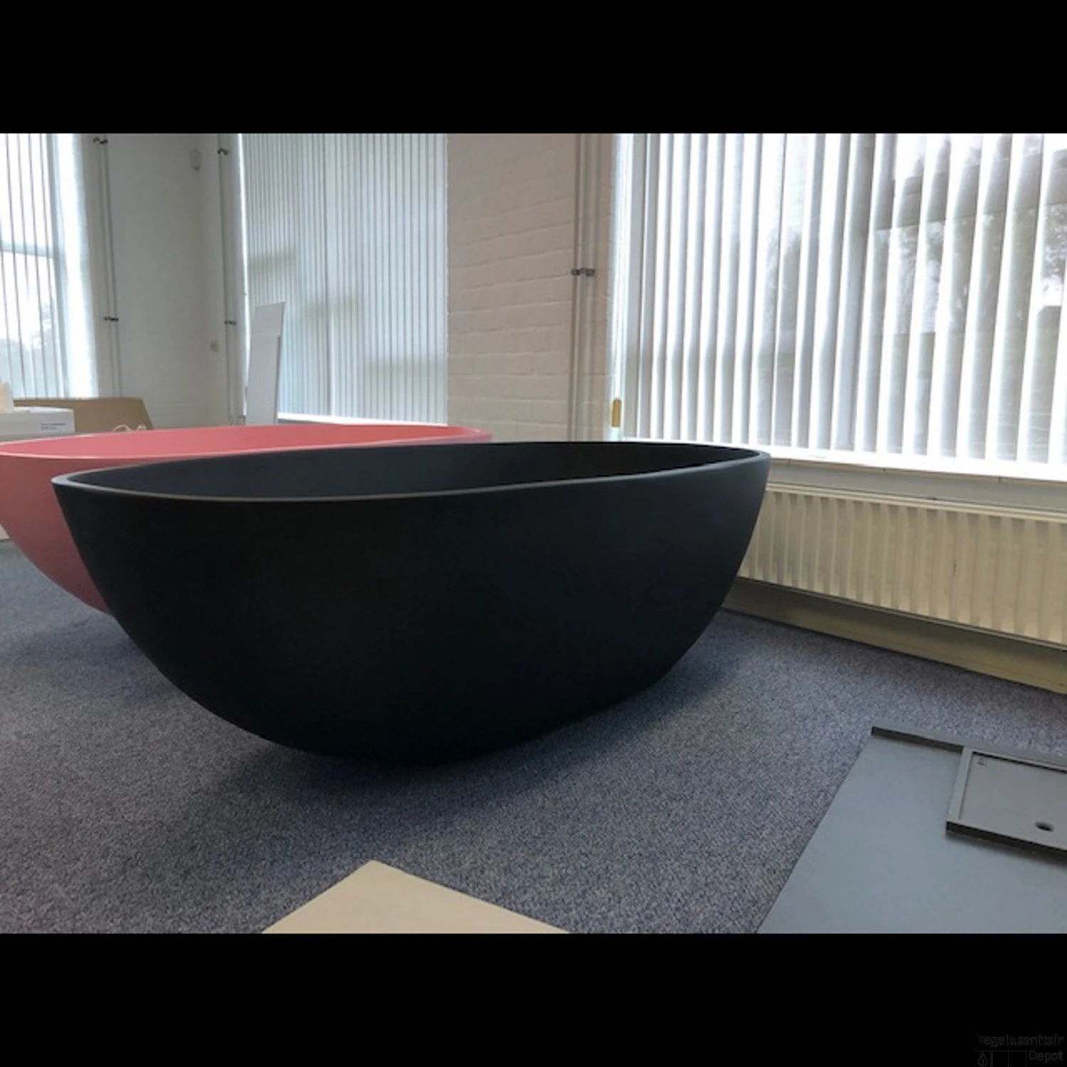 Vrijstaand Ligbad BWS Lusa 170x86x54 Cm Cast Marble Mat Zwart - Afbeelding 2